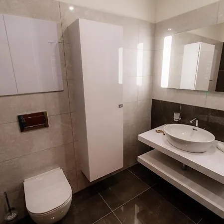 Apartamento C317 Hrebienok 2 *